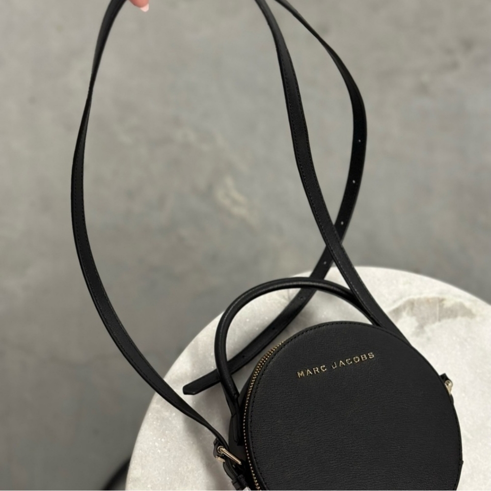 NWT MARC JACOB'S leather circle  crossbody bag - Picture 4 of 11